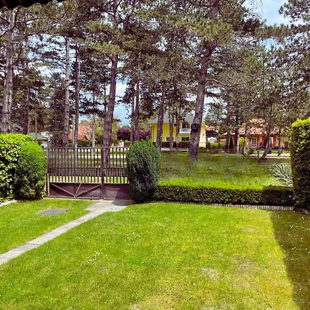 Fenyves Lak Balatonszeplak Lejlighed Siófok